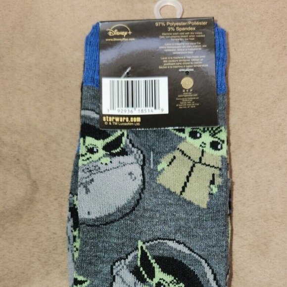 NEW Disney Star Wars Mandalorian 2 Pack The Child Crews Socks Men's Size 6-12 - Picture 3 of 6